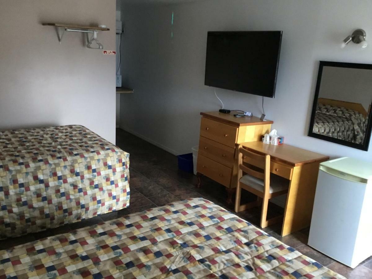 Fort Road Motel Perth-Andover Buitenkant foto
